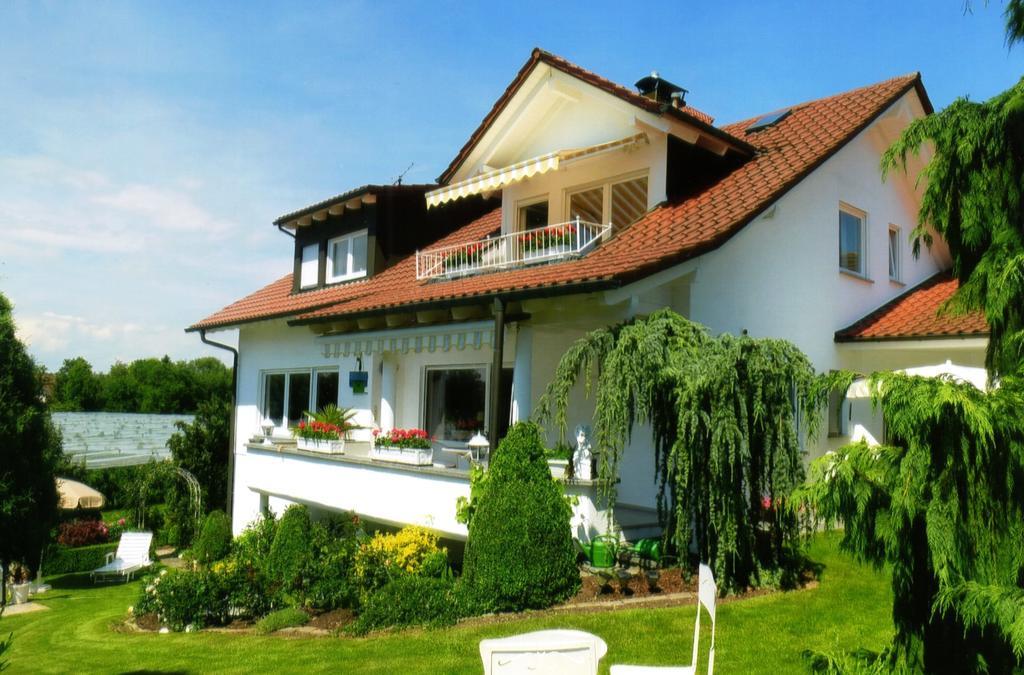 Bodensee Apartment Meckenbeuren Im Saendler Exterior foto